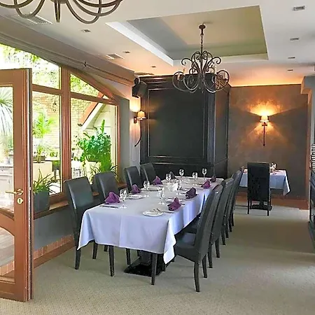 Otel Tumski 4*